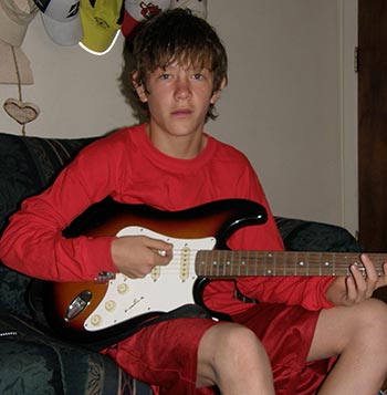 Marcus new guitar